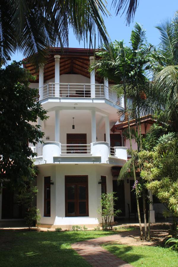 Helianto Social Villa Bentota Exterior photo