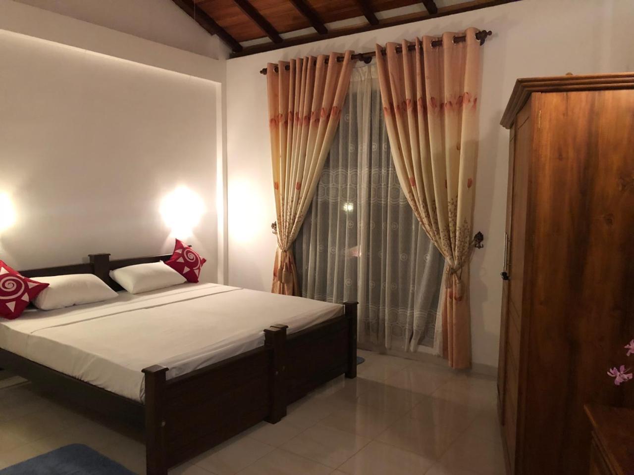 Helianto Social Villa Bentota Exterior photo